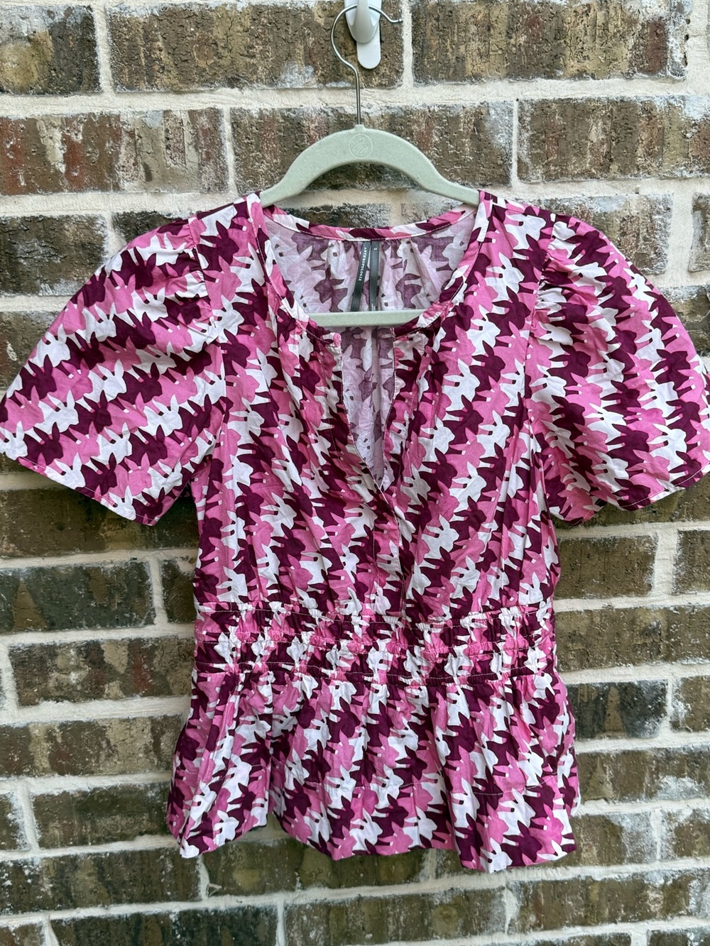 Anthropologie Pink Abstract Floral Smocked Peplum Blouse Puff Sleeve Top XS